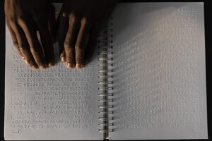 Alunos com Deficiência Visual – Adaptações Além do Braile